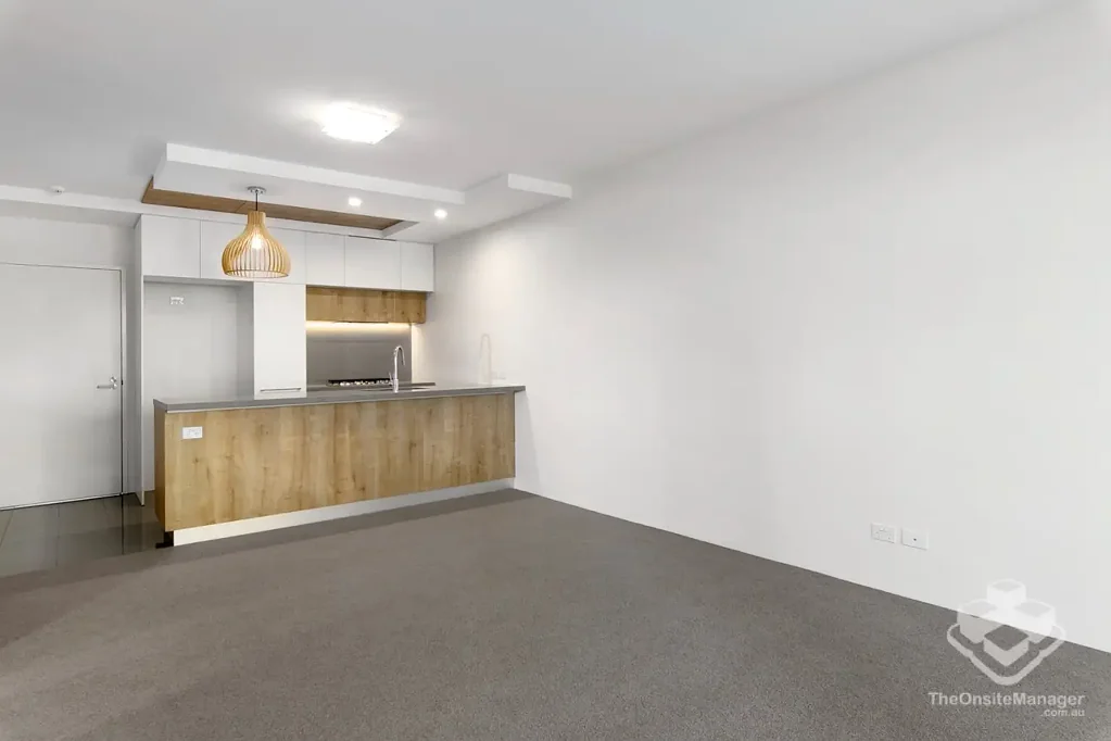 One bedroom with Multipurpose room