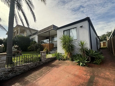 84a Gordon Road, Auburn, NSW 2144, 2房, 1浴, House