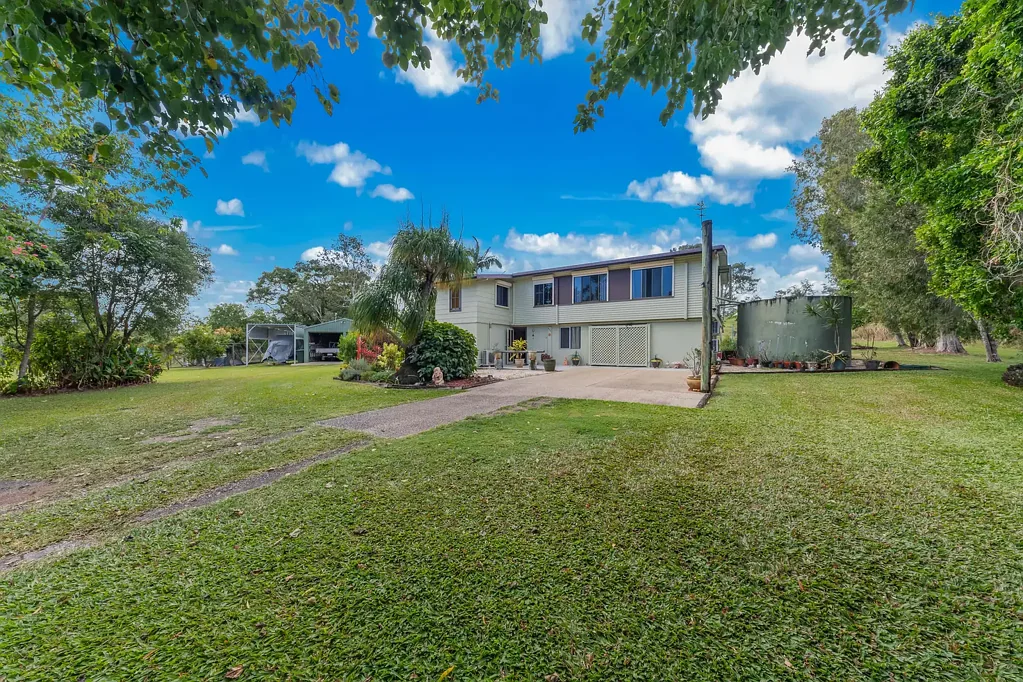 Preston 4 Bedroom Half An Acre Of Space, Sheds And Self Sufficiency