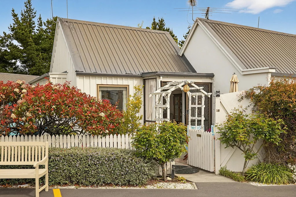 16/117 Bowhill Road, New Brighton, Christchurch, Canterbury