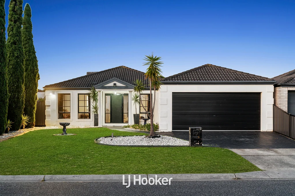 15 Beech Place, Hallam, VIC 3803