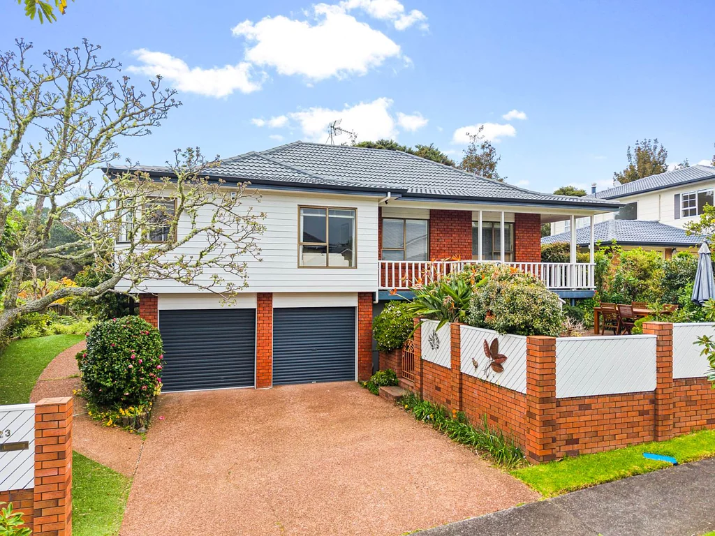 23 Ravenstone Place, Chatswood, North Shore City, Auckland