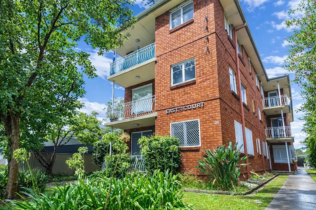 Eastwood 2ห้องนอน Peaceful Renovated Full Brick Unit in Prime Location