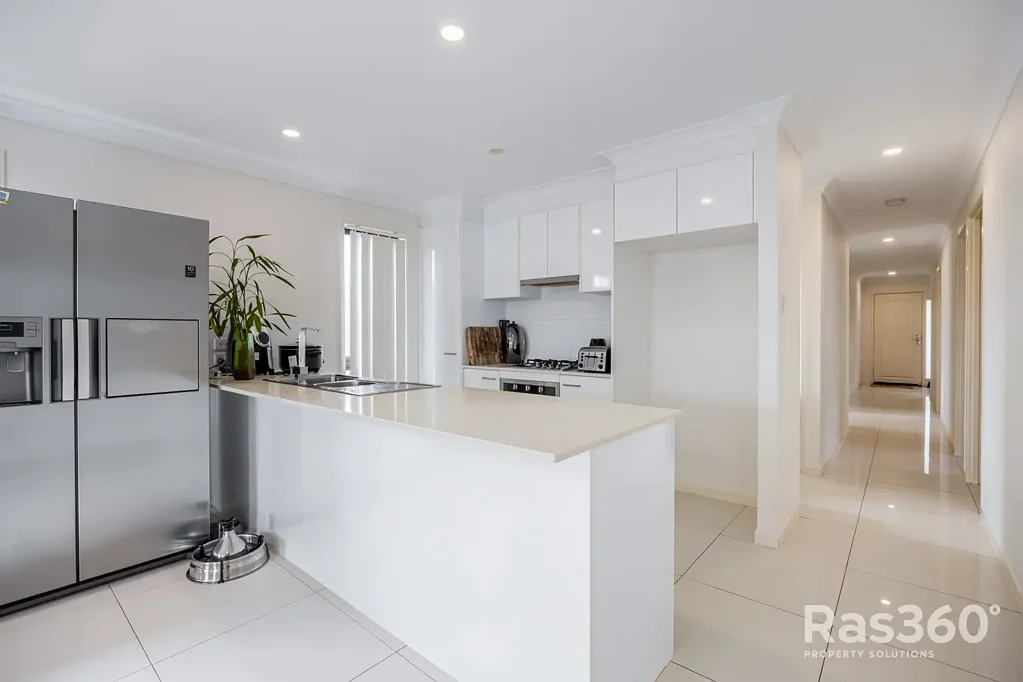 69 Hill Drive, Pimpama, QLD 4209