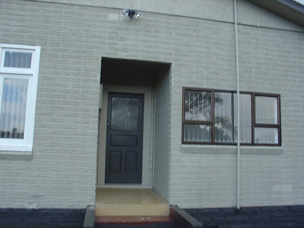 Central Onehunga 3 bedroom house ready for the next family