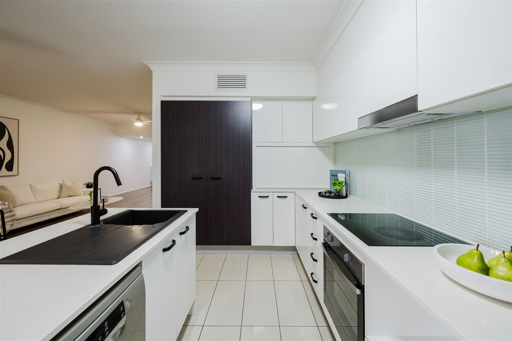 RIVE APARTMENTS UNIT 28 32 AGNES ST, ALBION QLD 4010, 0房, 0浴, House