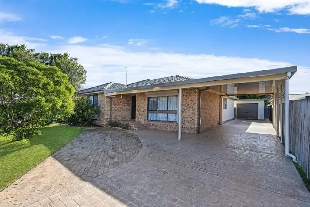 31 Merrendale Avenue, Gorokan, NSW 2263