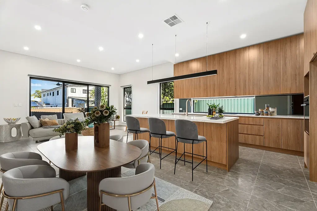 Fairfield West 5 Slaapkamer Brand New Luxury Double-Storey Duplexes - 241 and 241A Hamilton Road, Fairfield West NSW 2165