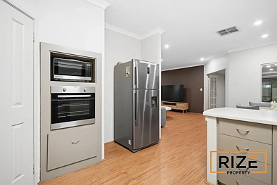 29 Tableland Way, Carramar, WA 6031, 4 slaapkamers, 2 badkamers, House
