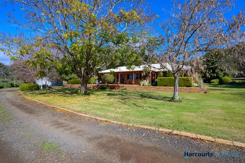 148 Lee-Steere Drive, Boyup Brook, WA 6244