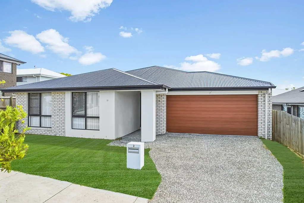 3 BEMINA CRESCENT, Spring Mountain, QLD 4300