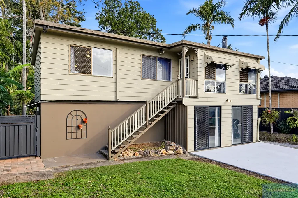 15 Glastonbury Drive, Bethania, QLD 4205