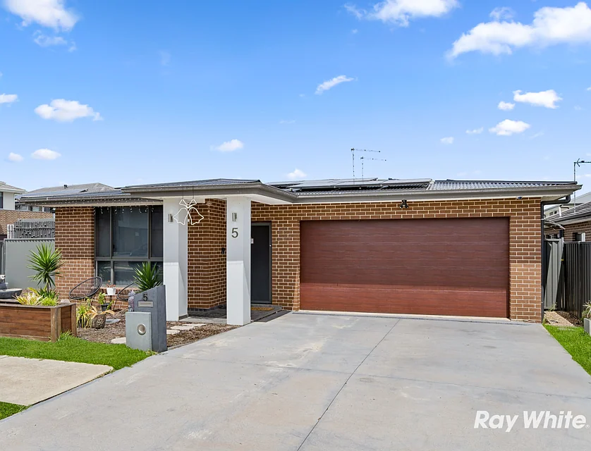 5 & 5A Sylan Street, Marsden Park, Outer Western Sydney, 5 chambres, 3 salles de bain, House