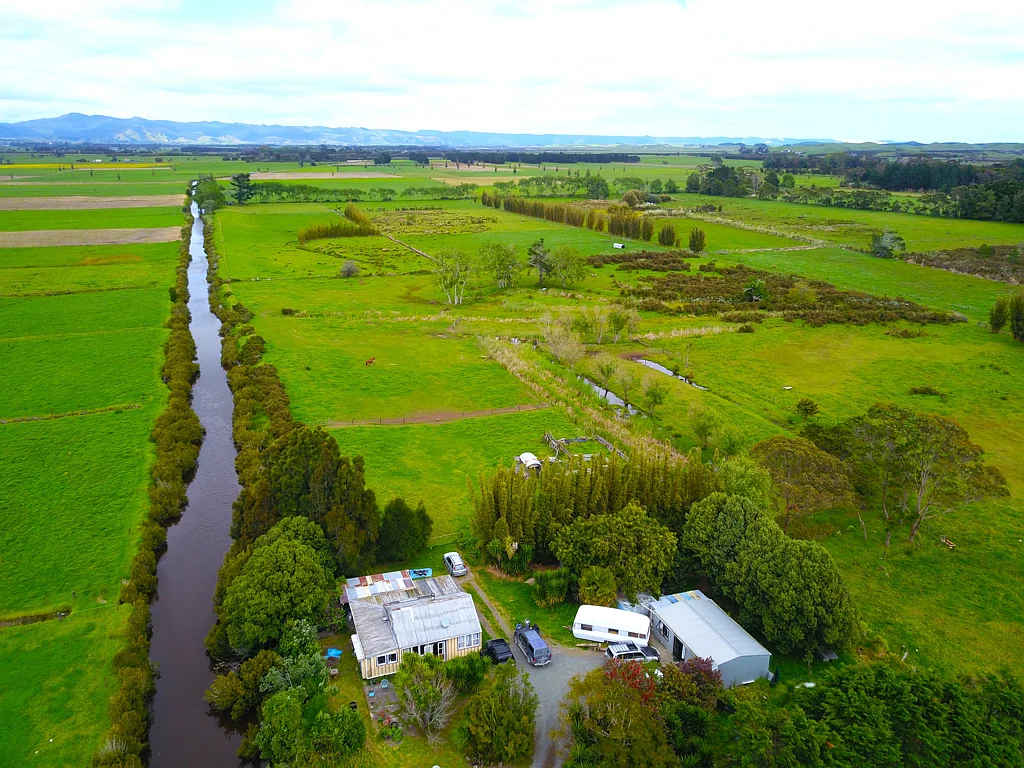 Awanui 4Zimmer Bursting With Potential In Awanui!