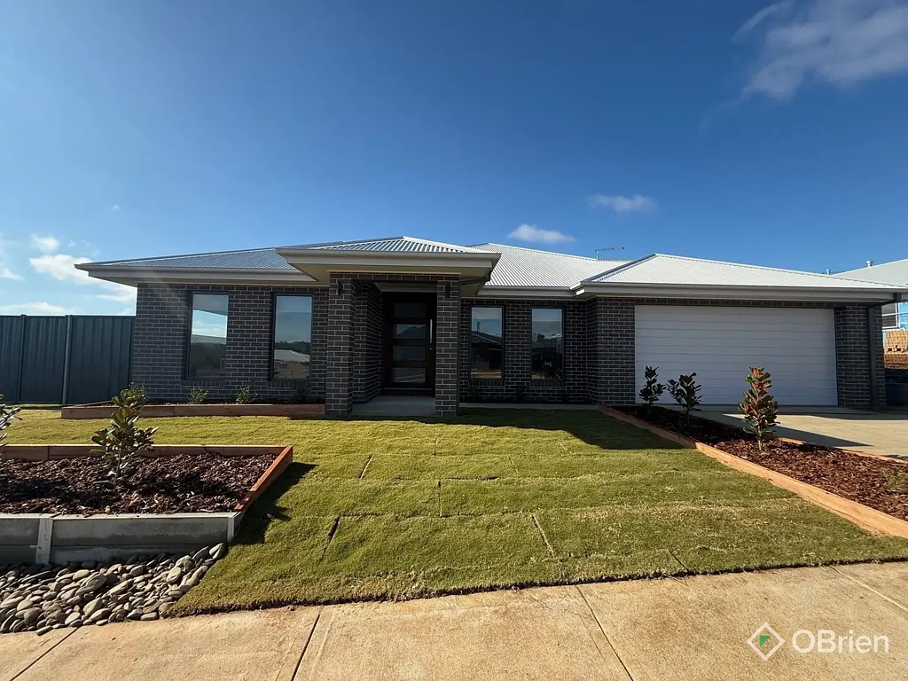 Brand new 5-bedroom family home