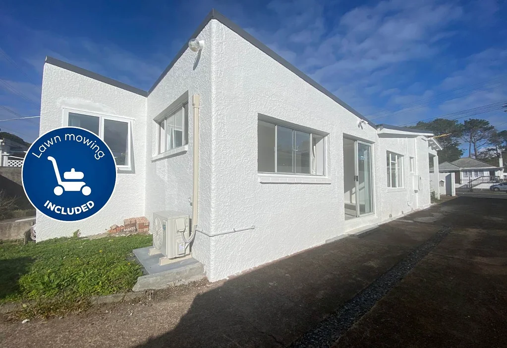 Spacious 3-Bedroom Family Home in a Prime New ...