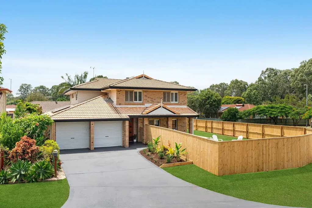 1 Glenwood Court, Birkdale, QLD 4159