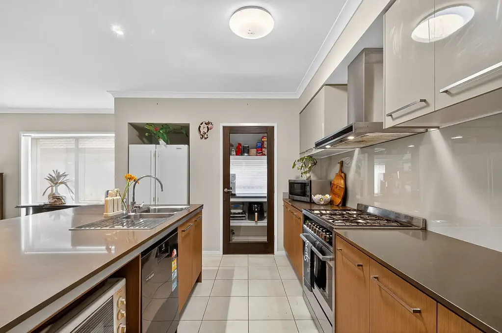North Lakes 4 Bedroom Effortless Family Living in Prime Location