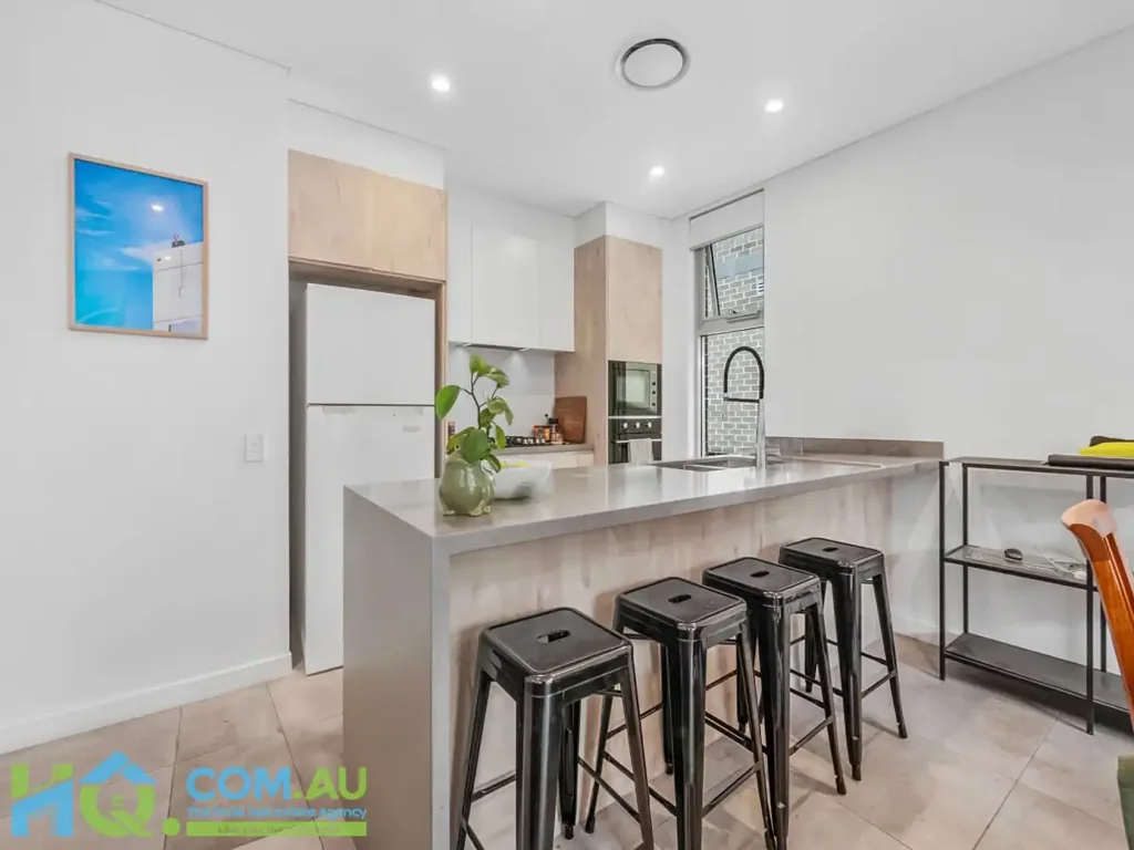 North Kellyville 2房  Stylish, Modern Apartment with Study and Secure Parking in North Kellyville