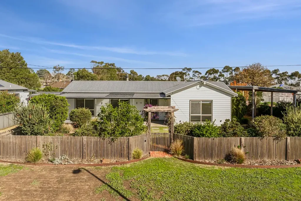 Winchelsea 3બેડરૂમ LARGE, FULLY REFURBISHED FAMILY HOME ON A QUARTER ACRE