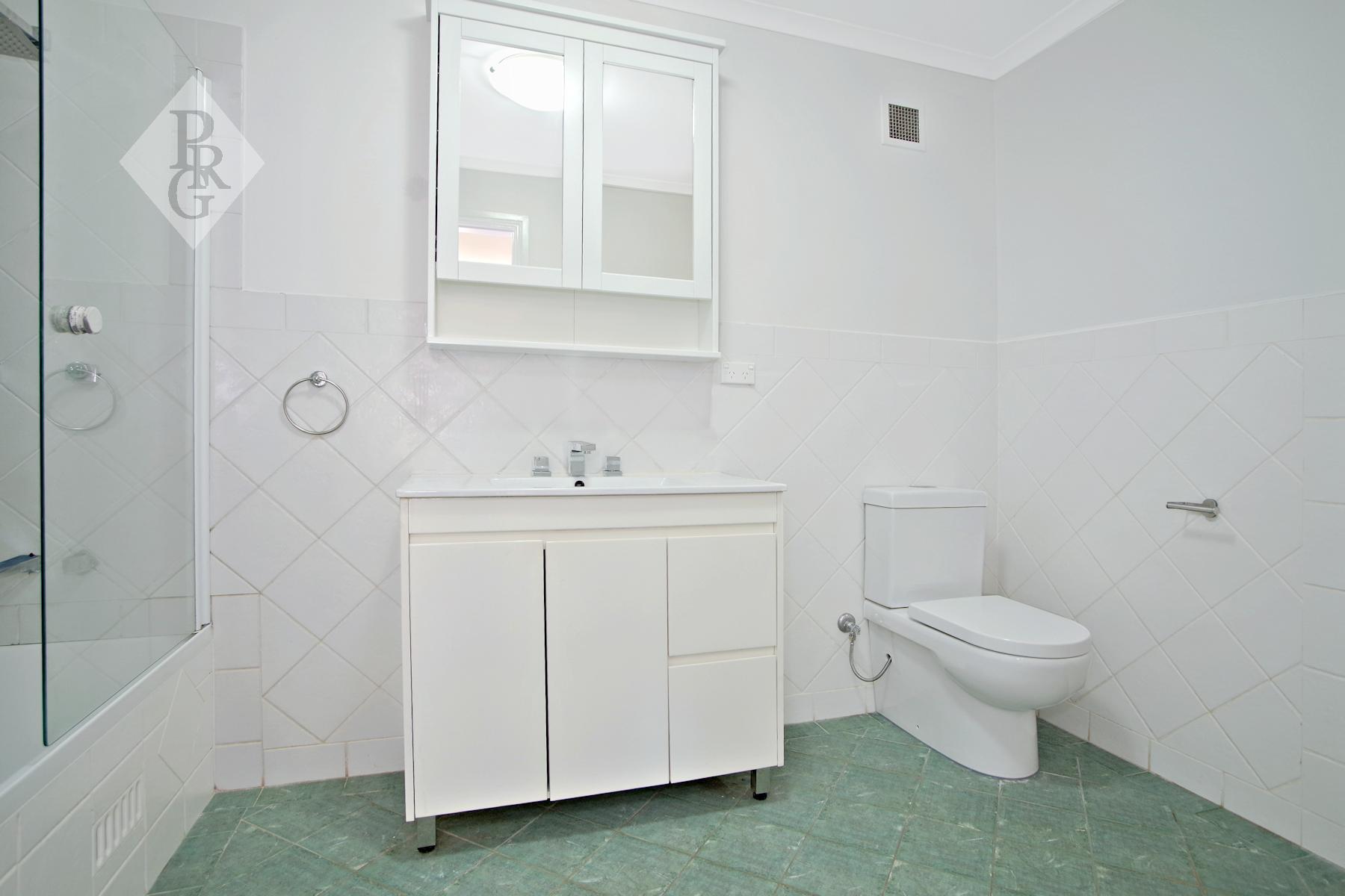 12A ROGERS AV, HABERFIELD NSW 2045, 0 Kuwarto, 0 Banyo, House