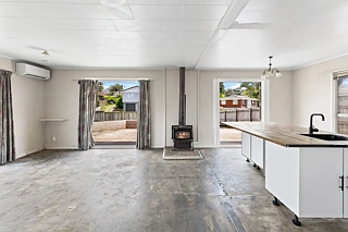 15 Kopi Place, Massey, Waitakere City