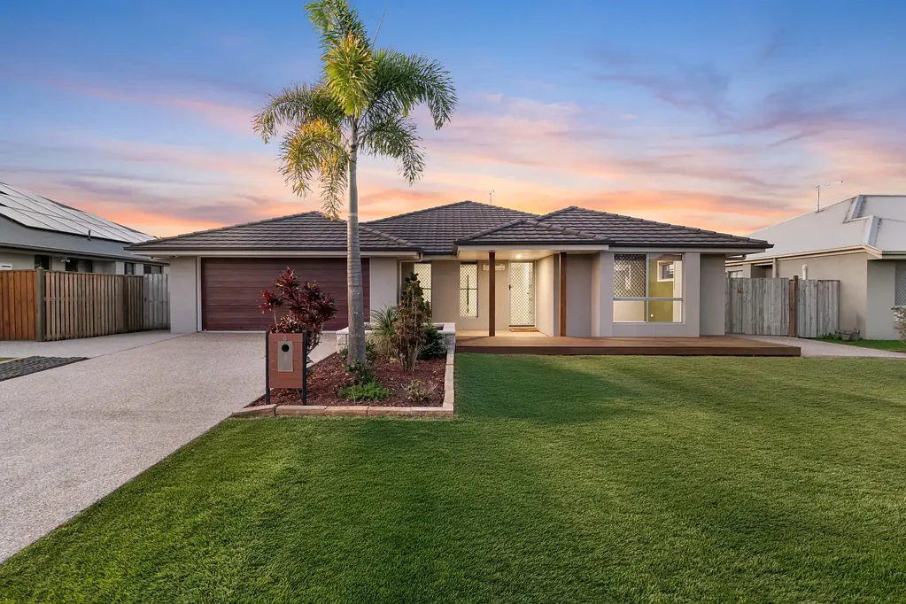 Caboolture 4कमरा Move-In Ready Family Living in Central Springs Estate