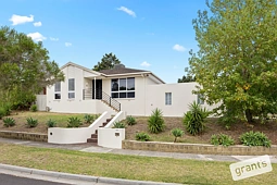 13 Benson Court, Narre Warren