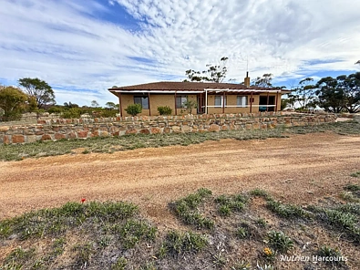 737 Cusack Drive, Wadderin, WA 6369, 3 Bedrooms, 1 Bathrooms, House