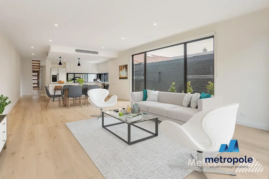 STYLISH & MODERN