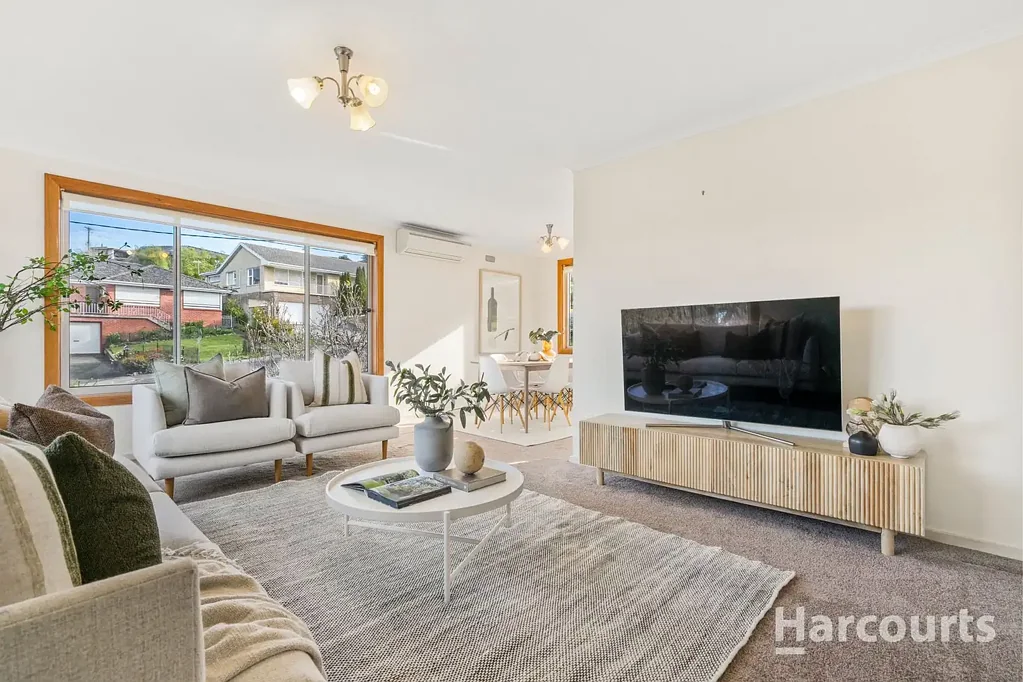 Lenah Valley 4 Slaapkamer Spacious Family Living in Sought-After Location