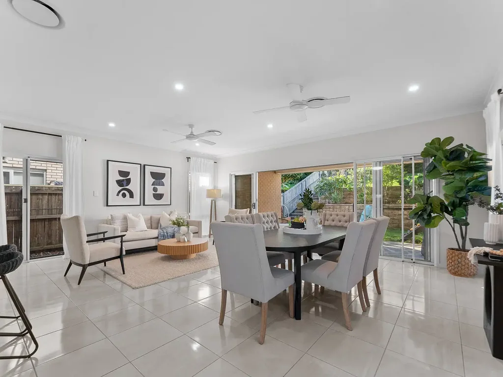 Mitchelton 4部屋 City Glimpses, Designer Finishes, Ultimate Family Living!
