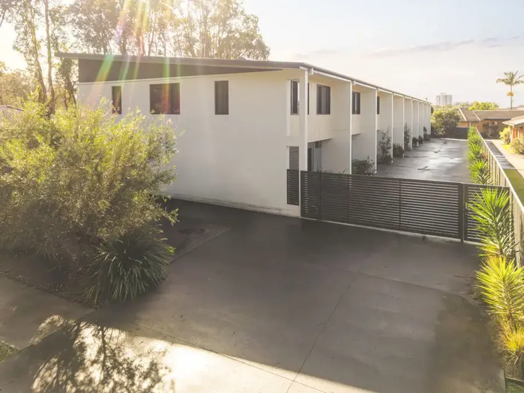 Coffs Harbour 3chambre Secure, Stylish & Surprisingly Spacious...