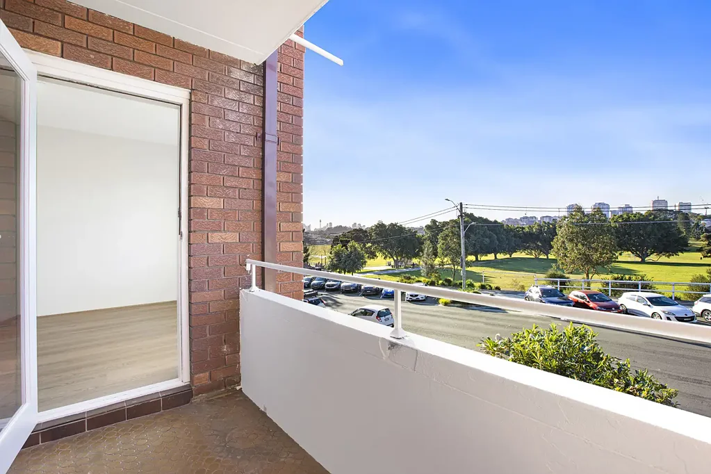 HOLDING DEPOSIT RECEIVED - NO MORE INSPECTIONS