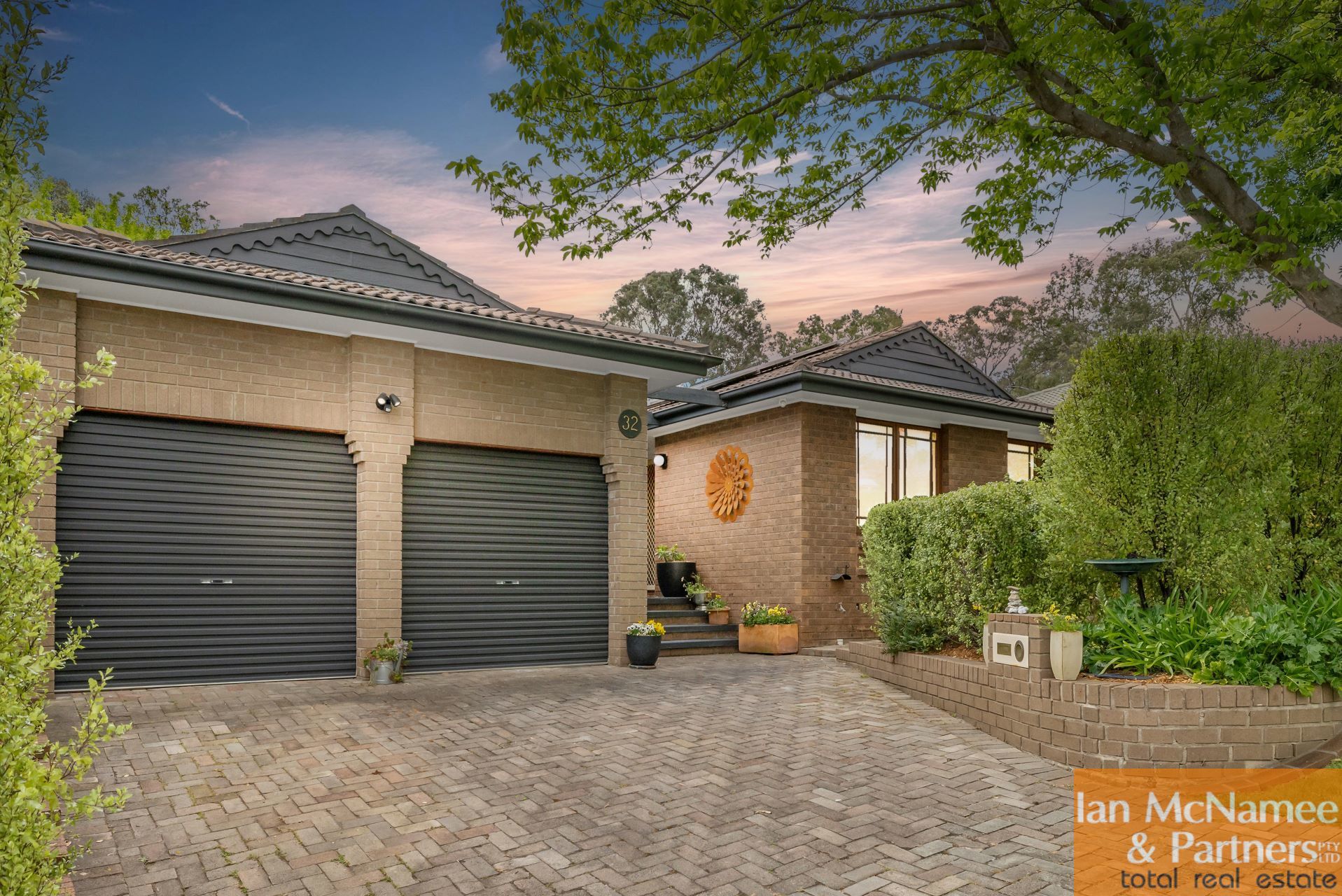 32 KINLYSIDE AV, JERRABOMBERRA NSW 2619, 0 Bedrooms, 0 Bathrooms, House