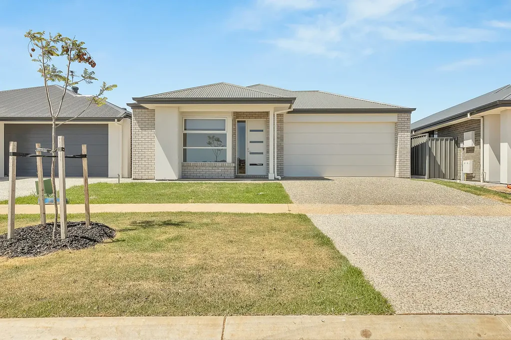 Large Family Home with Solar!