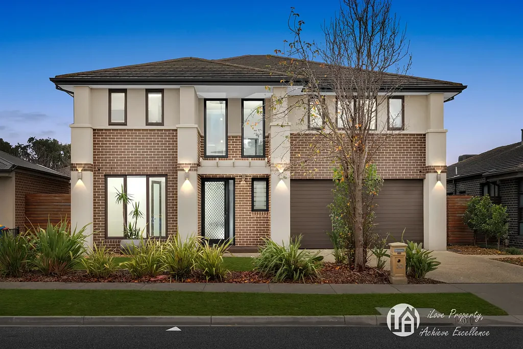 Cranbourne West 5房 豪华样板房，五卧室住宅！！！ EX-DISPLAY LUXURY 5-BEDROOM HOME !!!
