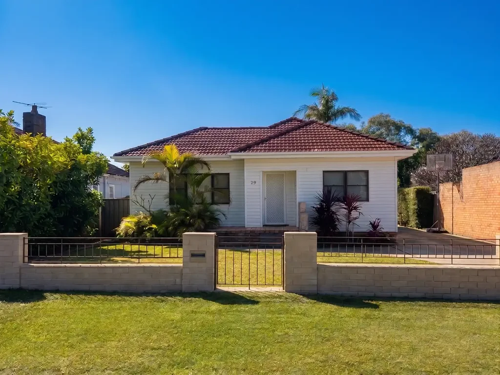 Kirrawee 3房 场外 CDC 机会 OFF MARKET CDC OPPORTUNITY