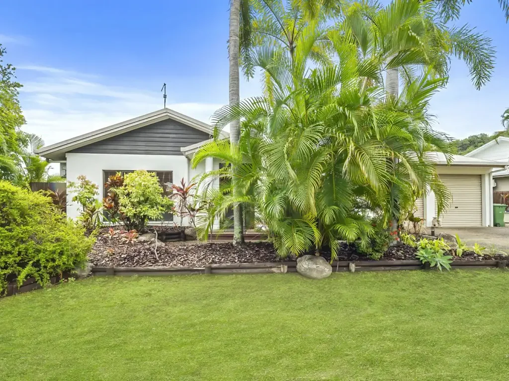 13 Ilse Close, Clifton Beach, QLD 4879
