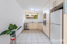 3/150 Frank Street, Labrador