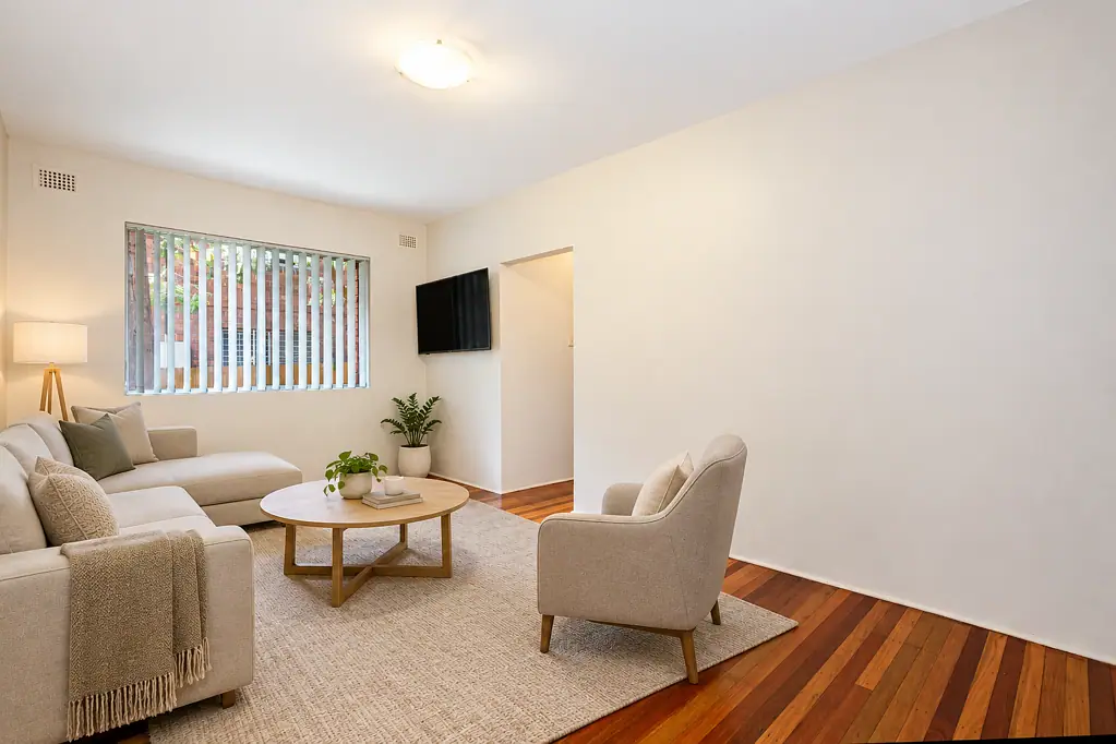 Well Maintained 2 Bedroom Apartment in Prime Ashfield Location