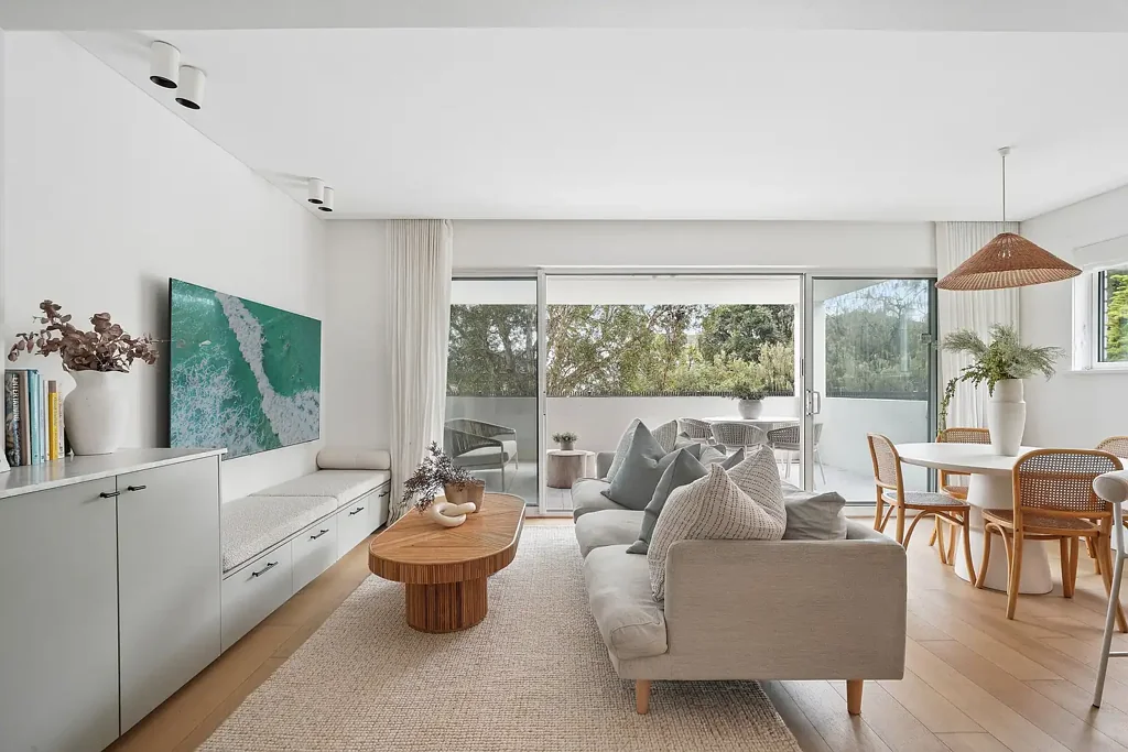 Bondi Beach 3 Bedroom Designer Beachside Living in a Prized North-Facing Setting