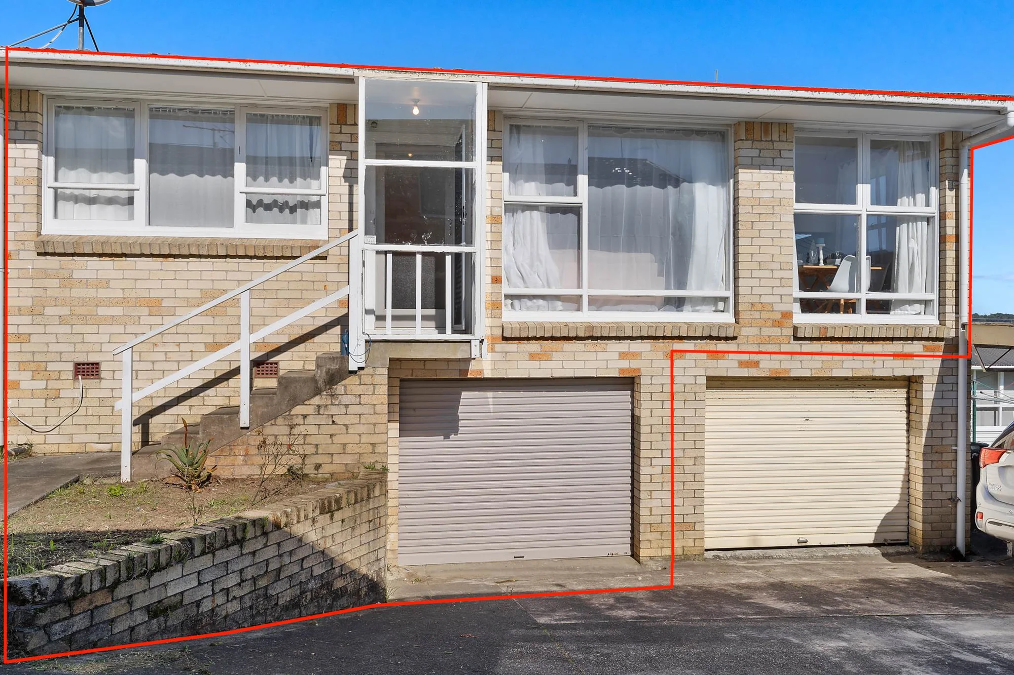 Avondale 2 Bedroom Easy Living in Prime Location