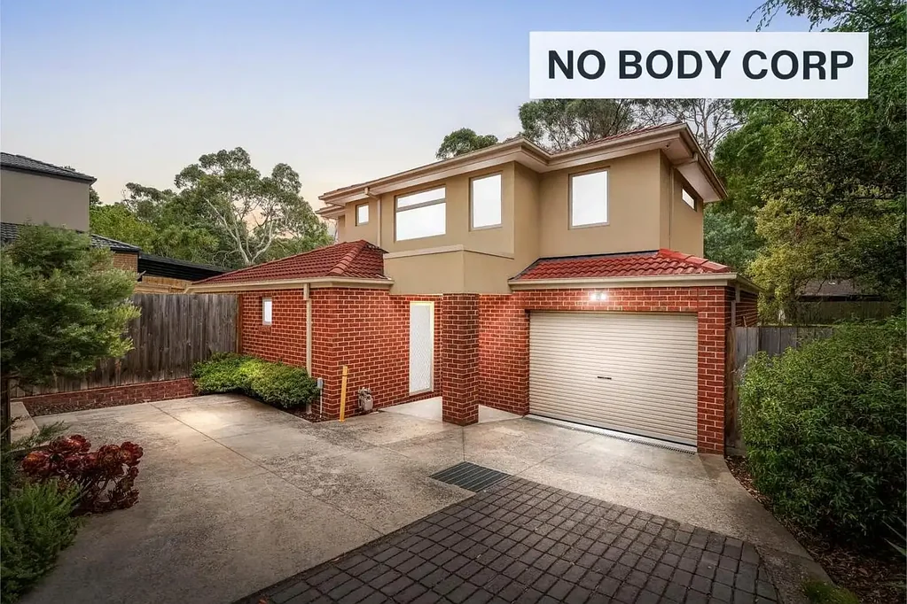 Ferntree Gully 3ਬੈੱਡਰੂਮ Free-standing contemporary residence  -- SALE ON HOLD