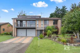 77 Pioneer Drive, Forster