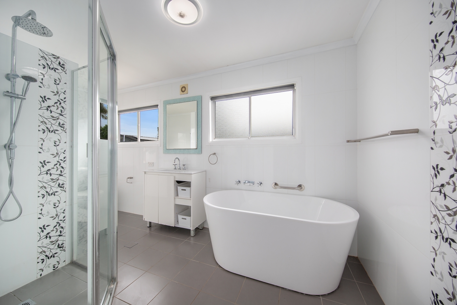 38 BLENHEIM AV, BERKELEY VALE NSW 2261, 0房, 0浴, House