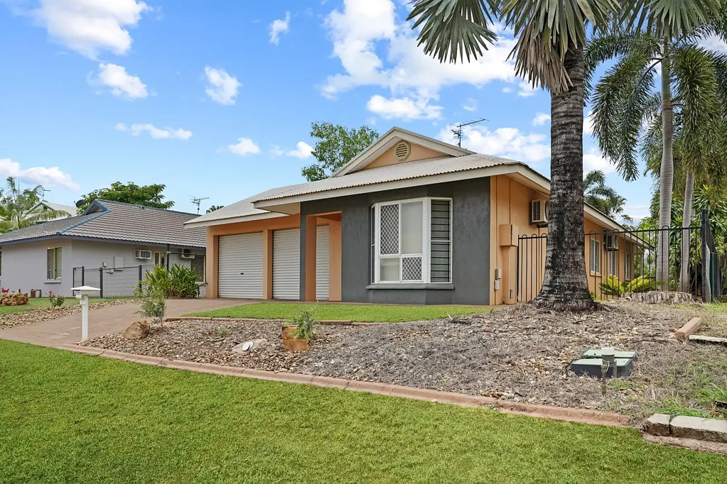 Gunn 3部屋 Comfortable Lowset Living in a Peaceful Gunn Location