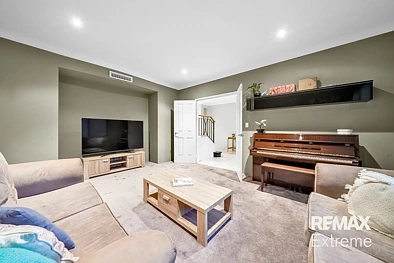 16 Da Vinci Drive, Tapping, WA 6065, 5房, 2浴, House