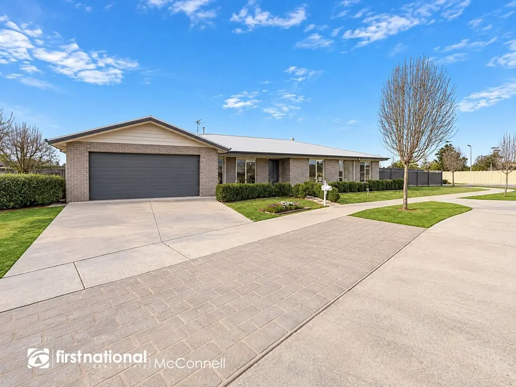 Tongala 4બેડરૂમ Family Home on a Spacious 949m² Corner Block