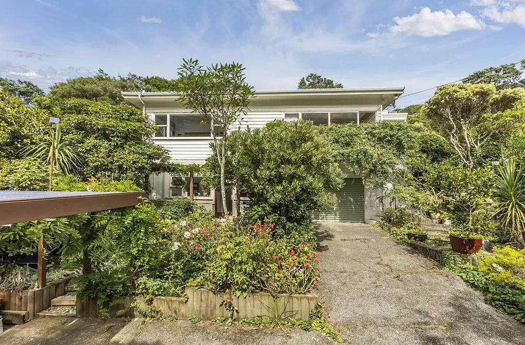 28 Delhi Crescent, Khandallah, Wellington